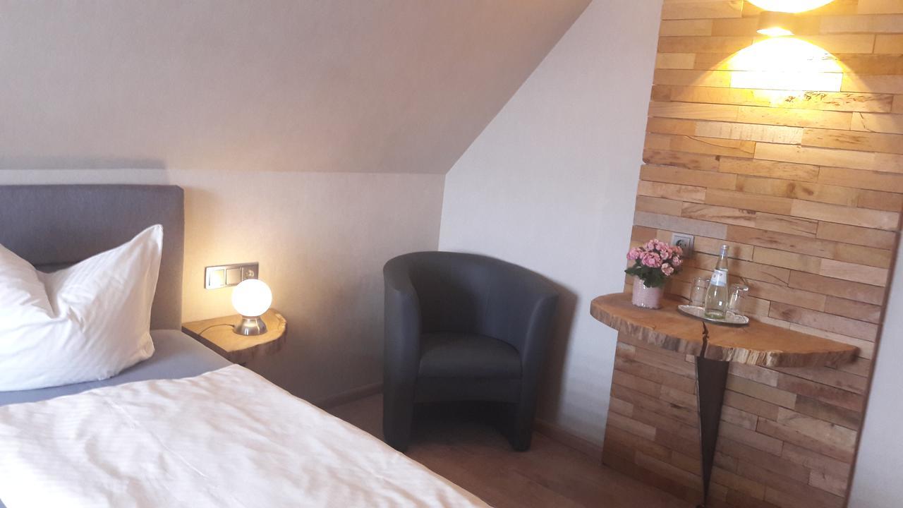 Hotel -Winterfelder Hof Apenburg-Winterfeld Екстер'єр фото